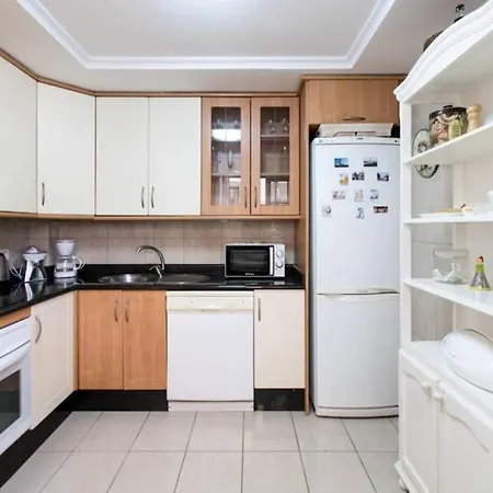 شقة Terrazas Del Duque 2 Luxury Beach Apartment *