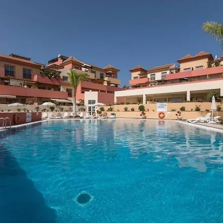 شقة Terrazas Del Duque 2 Luxury Beach Apartment *